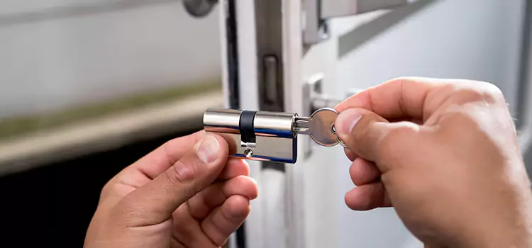 Emergency Locksmith for House Defiance