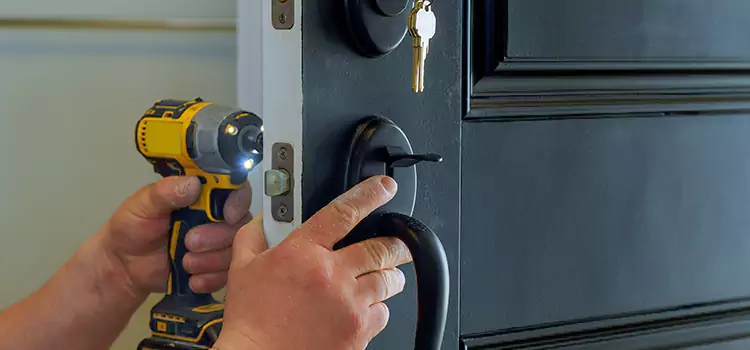 Commercial Door Lock Installation Defiance